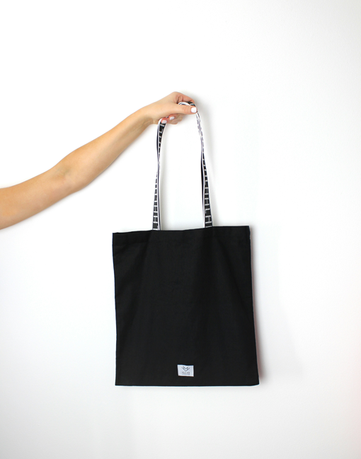 538228-0286_totebag4